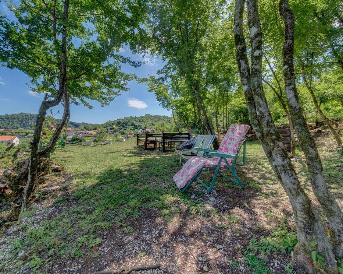 Holiday Home Pavle Rijeka Crnojevića Exteriér fotografie
